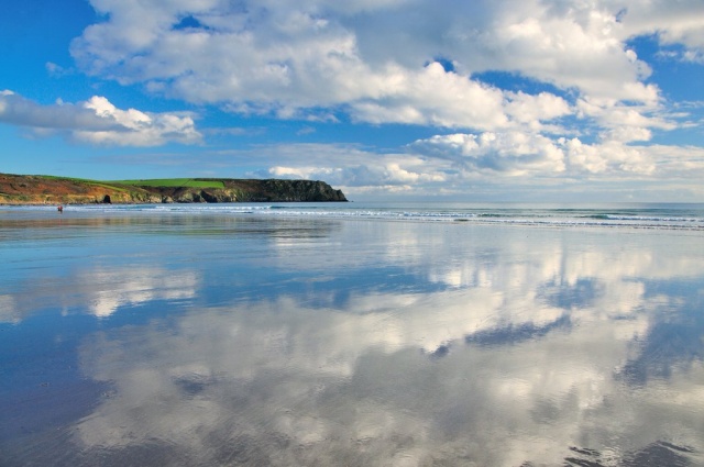 Carne Beach to Nare Head Carne Beach to Nare Head